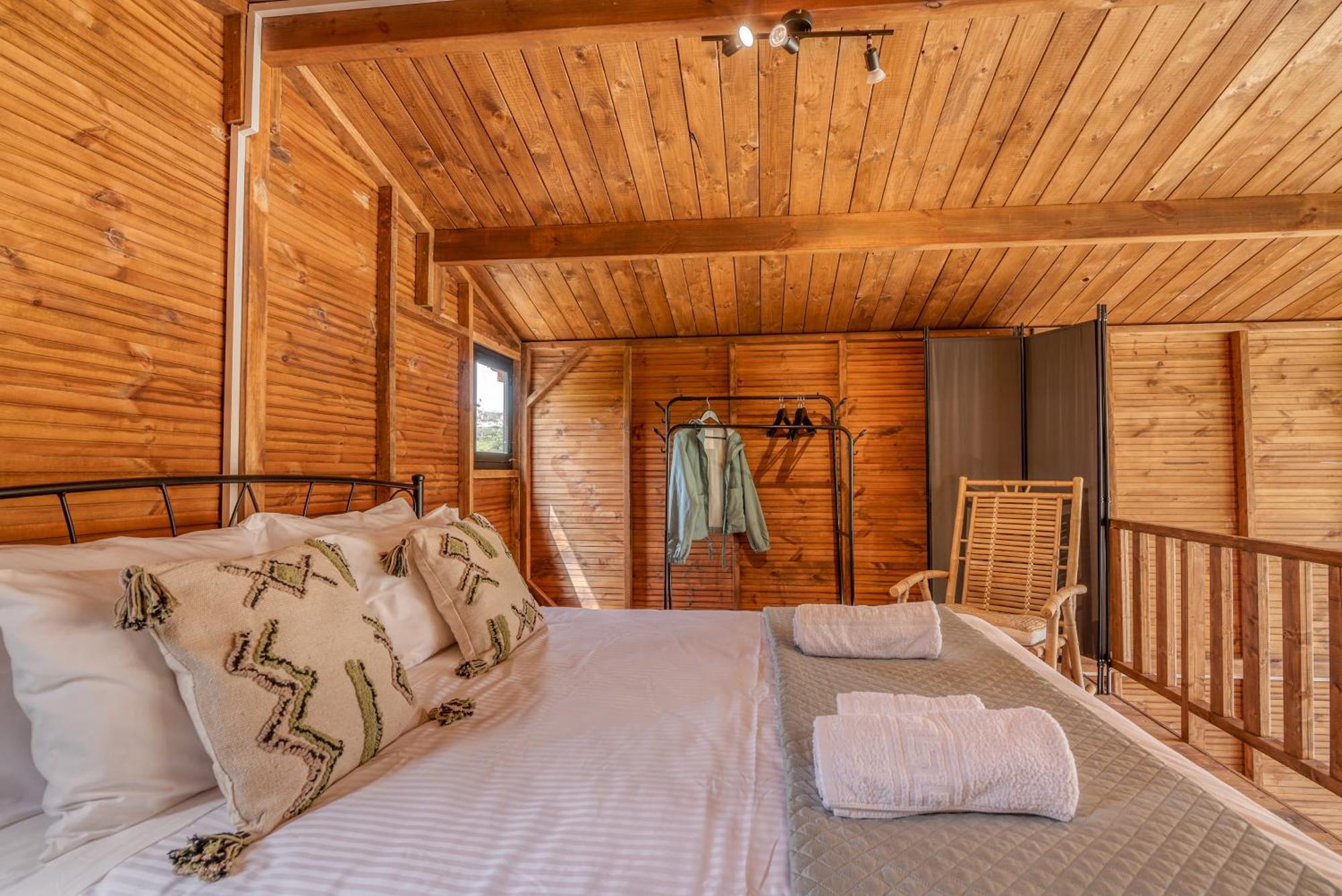 Wooden House Apartment Kalathenai Exterior foto